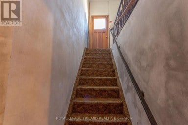 8 CROATIA COURT St. Thomas Ontario photo 41