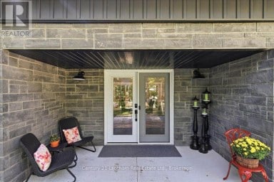 393 WOOD ROAD Centre Hastings Ontario photo 6