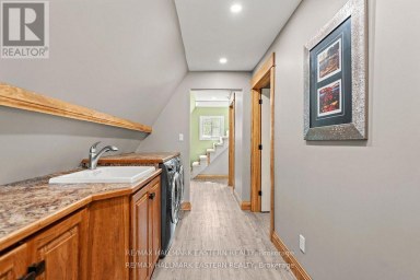 2215 DAVID FIFE LINE Otonabee-South Monaghan Ontario photo 17