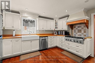 2215 DAVID FIFE LINE Otonabee-South Monaghan Ontario photo 28