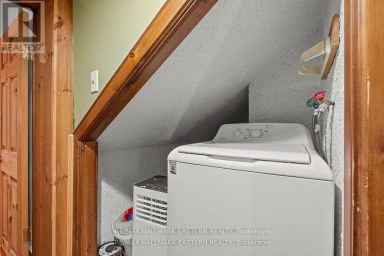 2215 DAVID FIFE LINE Otonabee-South Monaghan Ontario photo 32