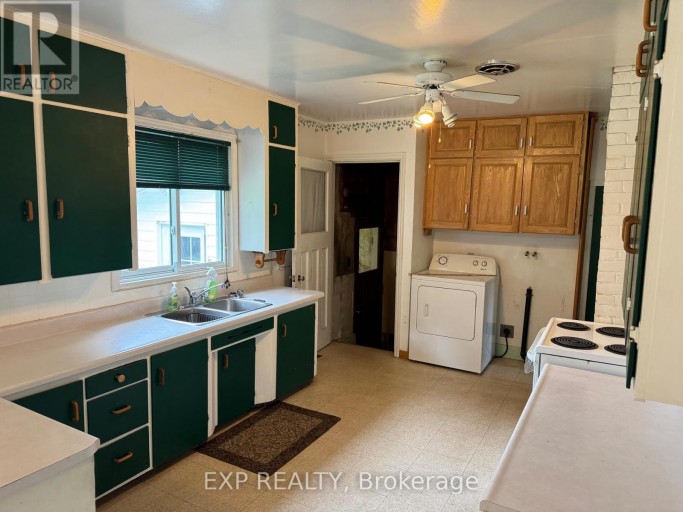 6311 PALMER ROAD, Brudenell, Lyndoch and Raglan, Ontario, K0J2E0