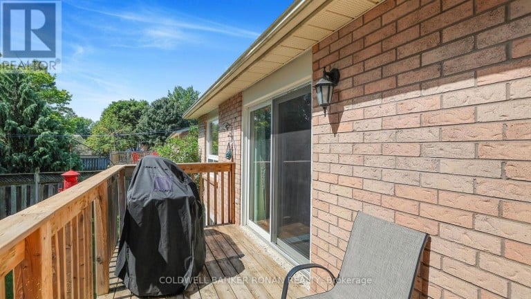 8 MCCARTHY CRESCENT, Essa (Angus), Ontario, L0M1B3