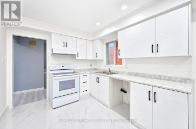 177 WESTMORE DRIVE S Toronto (West Humber-Clairville) Ontario photo 14