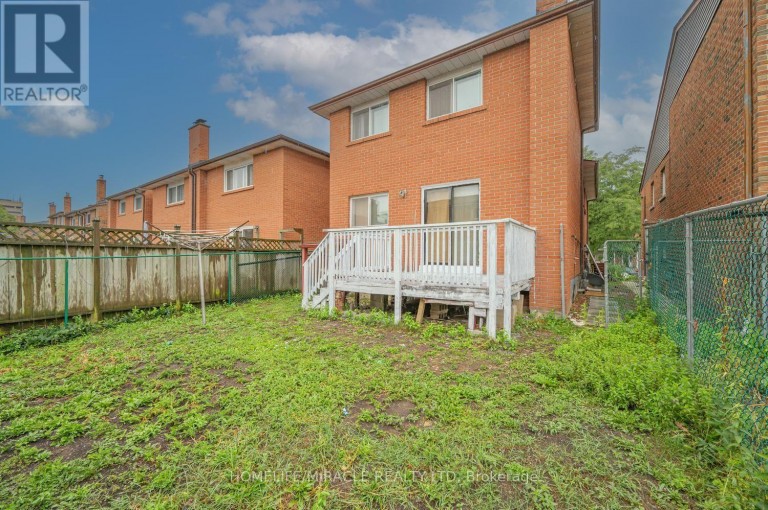 177 WESTMORE DRIVE S, Toronto (West Humber-Clairville), Ontario, M9V4N2