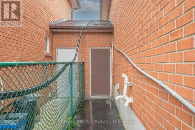 177 WESTMORE DRIVE S Toronto (West Humber-Clairville) Ontario photo 48