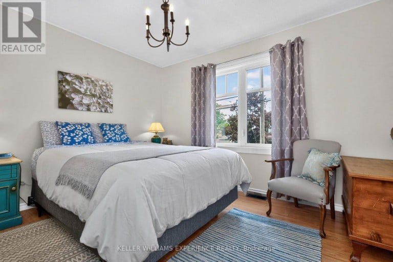 66 FIFTH STREET, Midland, Ontario, L4R3V3