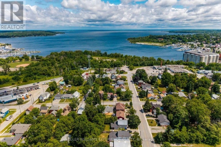 66 FIFTH STREET, Midland, Ontario, L4R3V3