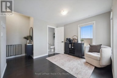 58 - 107 WESTRA DRIVE Guelph (Willow West/Sugarbush/West Acres) Ontario photo 10