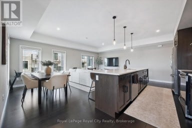 58 - 107 WESTRA DRIVE Guelph (Willow West/Sugarbush/West Acres) Ontario photo 12