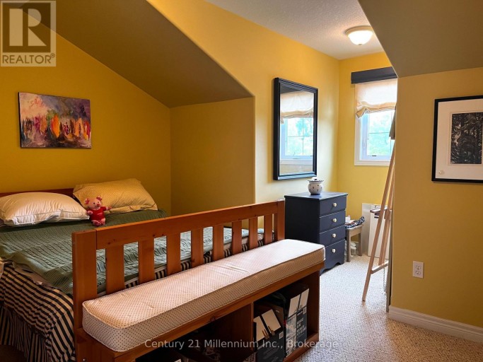 1 BARR STREET, Collingwood, Ontario, L9Y2L7