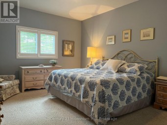 1 BARR STREET Collingwood Ontario photo 12