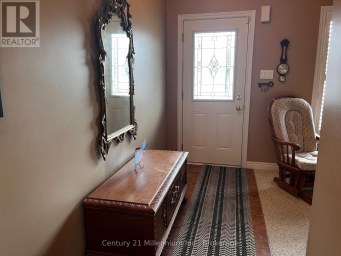 1 BARR STREET Collingwood Ontario photo 3