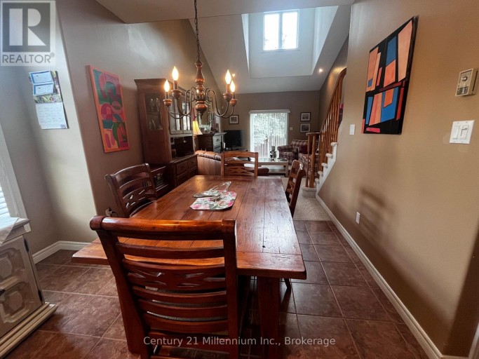 1 BARR STREET, Collingwood, Ontario, L9Y2L7