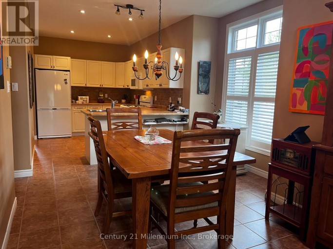 1 BARR STREET, Collingwood, Ontario, L9Y2L7