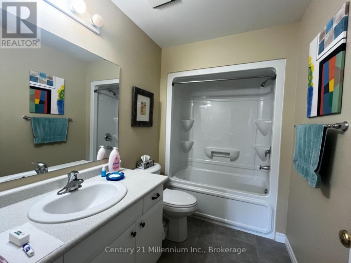 1 BARR STREET, Collingwood, Ontario, L9Y2L7