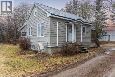 33 Magnolia Avenue Sussex New Brunswick photo 1