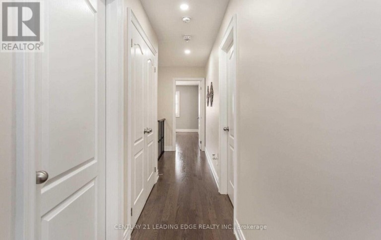 7 VETCH STREET, Brampton (Bram West), Ontario, L6Y0E3