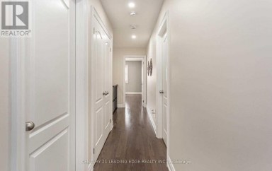 7 VETCH STREET Brampton (Bram West) Ontario photo 14