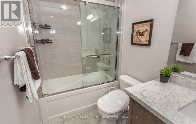 7 VETCH STREET, Brampton (Bram West), Ontario, L6Y0E3