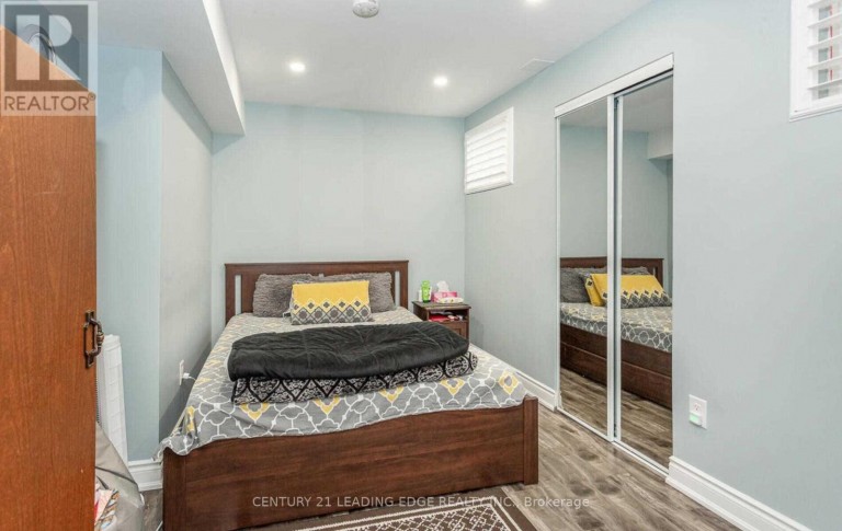 7 VETCH STREET, Brampton (Bram West), Ontario, L6Y0E3