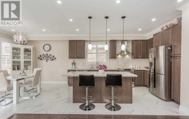 7 VETCH STREET Brampton (Bram West) Ontario photo 5