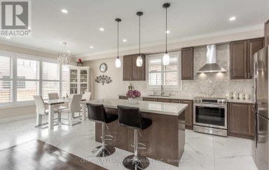 7 VETCH STREET Brampton (Bram West) Ontario photo 6