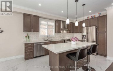 7 VETCH STREET Brampton (Bram West) Ontario photo 9