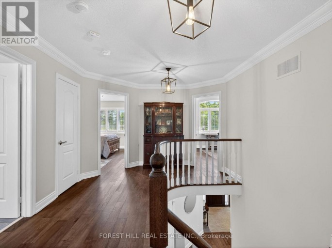 120 SANDWOOD DRIVE, Vaughan (Patterson), Ontario, L4J8W4