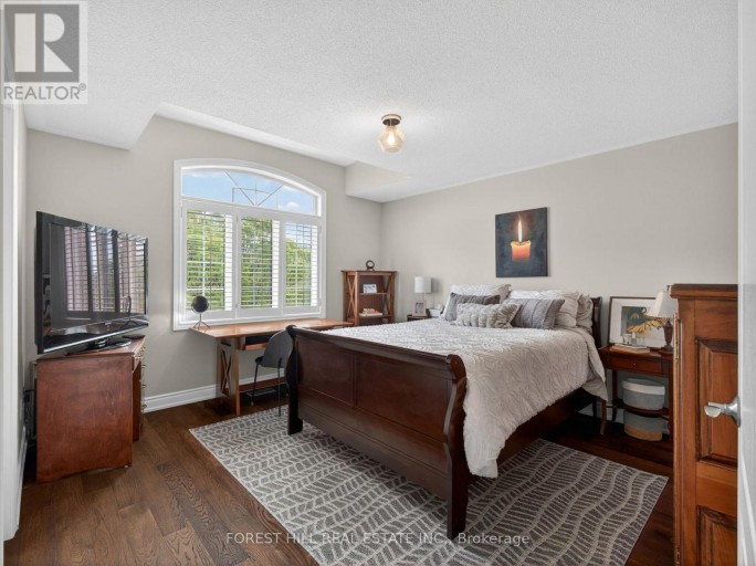 120 SANDWOOD DRIVE, Vaughan (Patterson), Ontario, L4J8W4