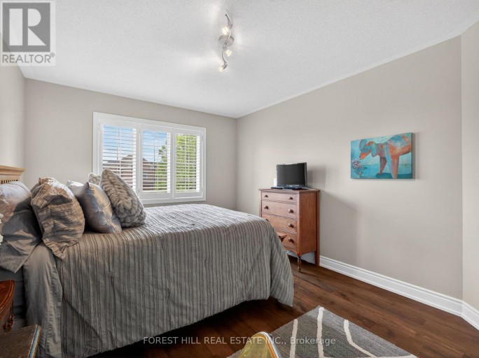 120 SANDWOOD DRIVE, Vaughan (Patterson), Ontario, L4J8W4