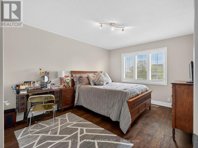 120 SANDWOOD DRIVE, Vaughan (Patterson), Ontario, L4J8W4