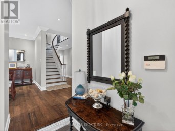 120 SANDWOOD DRIVE Vaughan (Patterson) Ontario photo 4