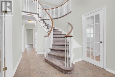 1 CARDINAL STREET Barrie (Cundles East) Ontario photo 3