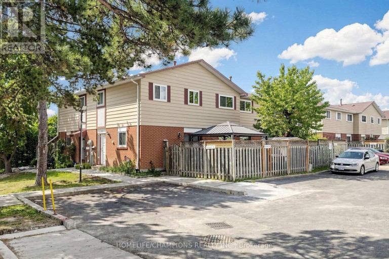 18 - 18 SAN VITO WAY, Toronto (Glenfield-Jane Heights), Ontario, M3L2G8