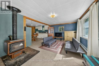 2452 HENDERSON ROAD Frontenac (Frontenac Centre) Ontario photo 12