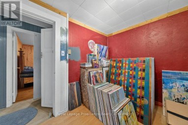 2452 HENDERSON ROAD Frontenac (Frontenac Centre) Ontario photo 26
