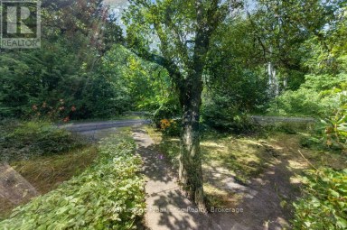 2452 HENDERSON ROAD Frontenac (Frontenac Centre) Ontario photo 5