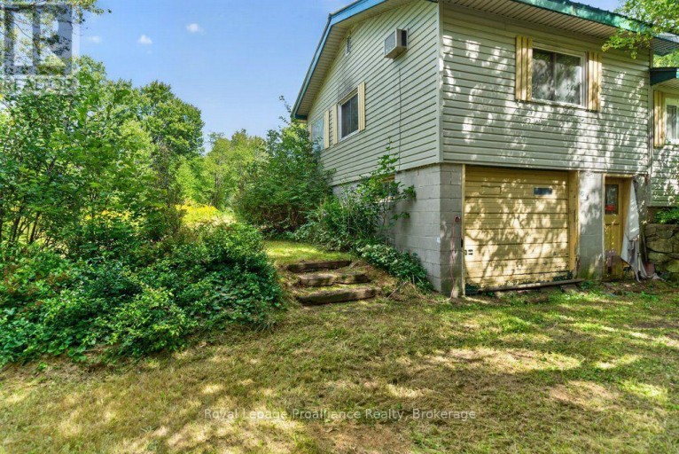 2452 HENDERSON ROAD, Frontenac (Frontenac Centre), Ontario, K0K1B0