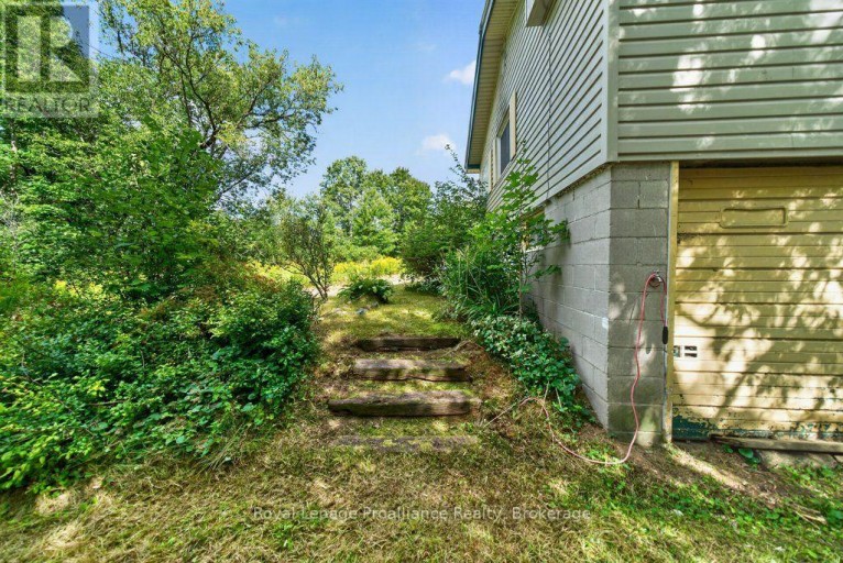 2452 HENDERSON ROAD, Frontenac (Frontenac Centre), Ontario, K0K1B0