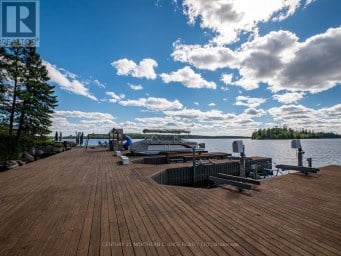 A15 CLEARWATER BAY Kenora Remote Area (Lake of the Woods West) Ontario photo 24