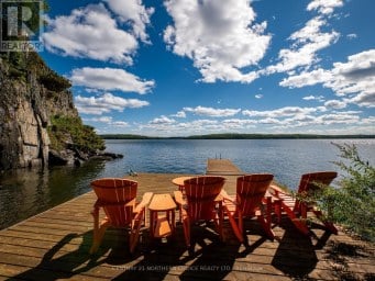 A15 CLEARWATER BAY Kenora Remote Area (Lake of the Woods West) Ontario photo 1