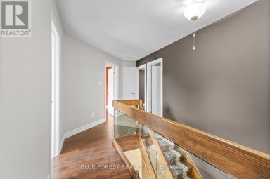 935 COUNTRY CLUB PLACE London South (South Q) Ontario photo 24