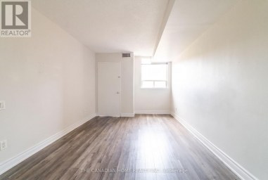 214 - 2466 EGLINTON AVENUE E Toronto (Eglinton East) Ontario photo 12