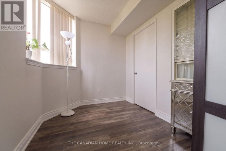 214 - 2466 EGLINTON AVENUE E, Toronto (Eglinton East), Ontario, M1K5J8