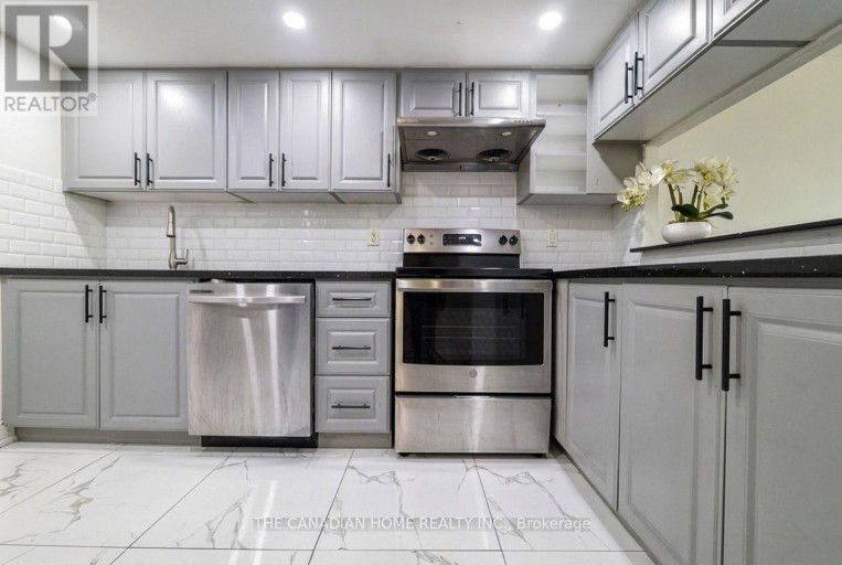 214 - 2466 EGLINTON AVENUE E, Toronto (Eglinton East), Ontario, M1K5J8