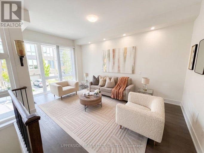 8 SABLE ROAD, Vaughan (Patterson), Ontario, L4J0K1