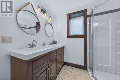 64 MCCORDS ROAD McKellar Ontario photo 32