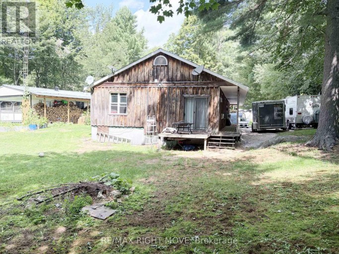 1062 4 SEASONS ROAD, Gravenhurst (Morrison), Ontario, P0E1N0
