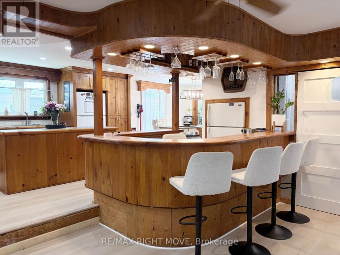1062 4 SEASONS ROAD, Gravenhurst (Morrison), Ontario, P0E1N0